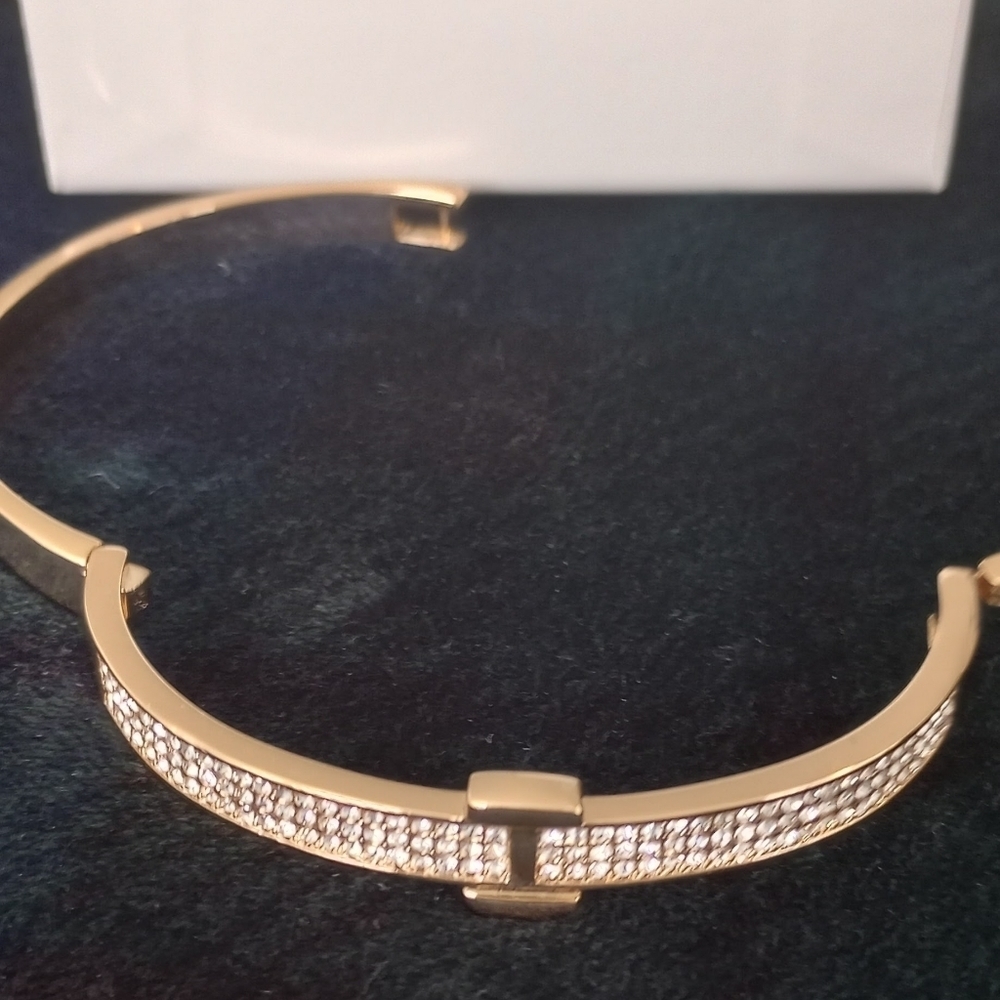 18K Gold Plated Crystal Belt Bangle Gold Swarovski Crystal Belt Bangle Bracelet - Picture 16 of 17